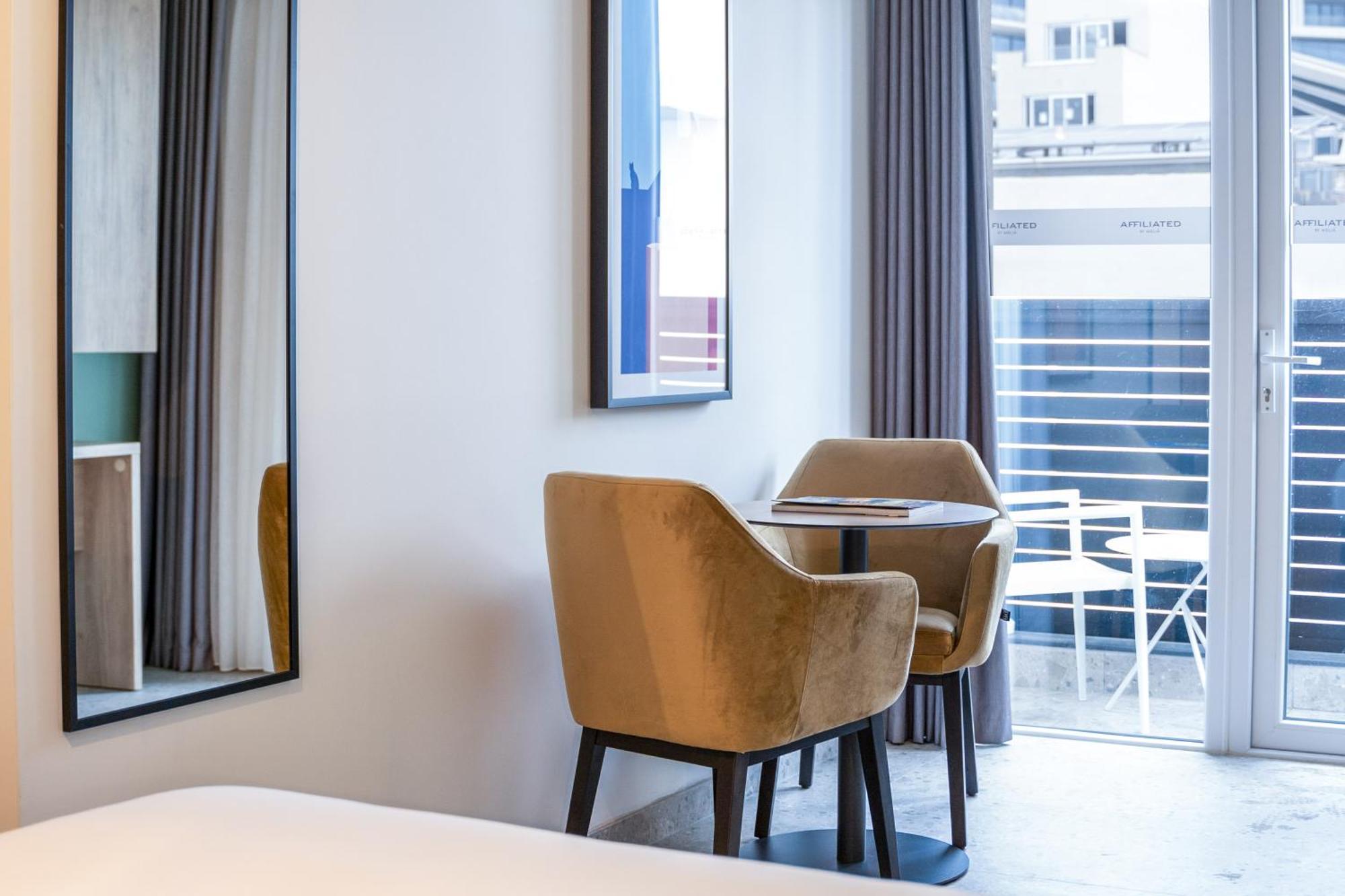 Hotel Scirocco St Julian'S, Affiliated By Melia سانت جوليان المظهر الخارجي الصورة