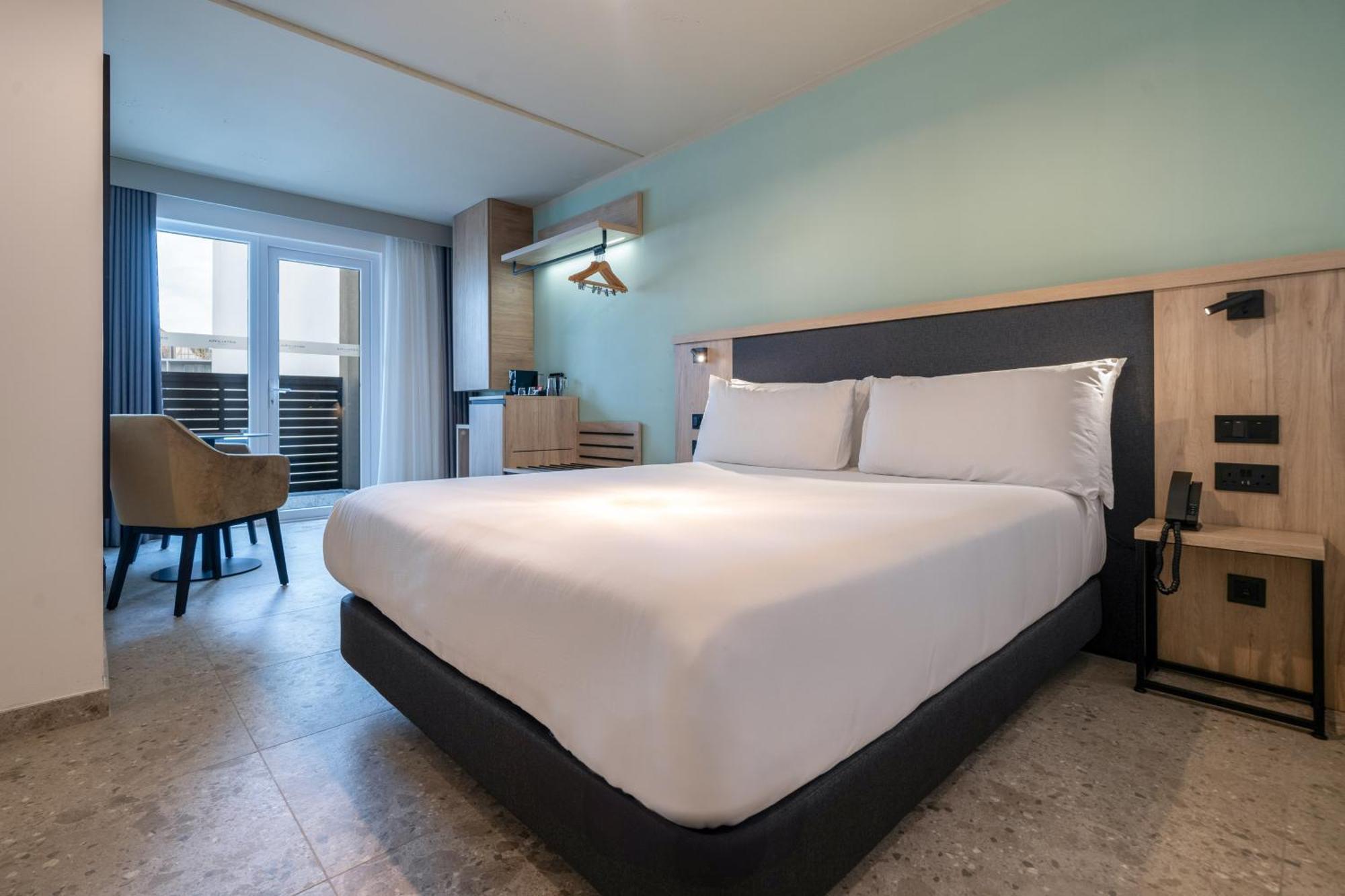 Hotel Scirocco St Julian'S, Affiliated By Melia سانت جوليان المظهر الخارجي الصورة