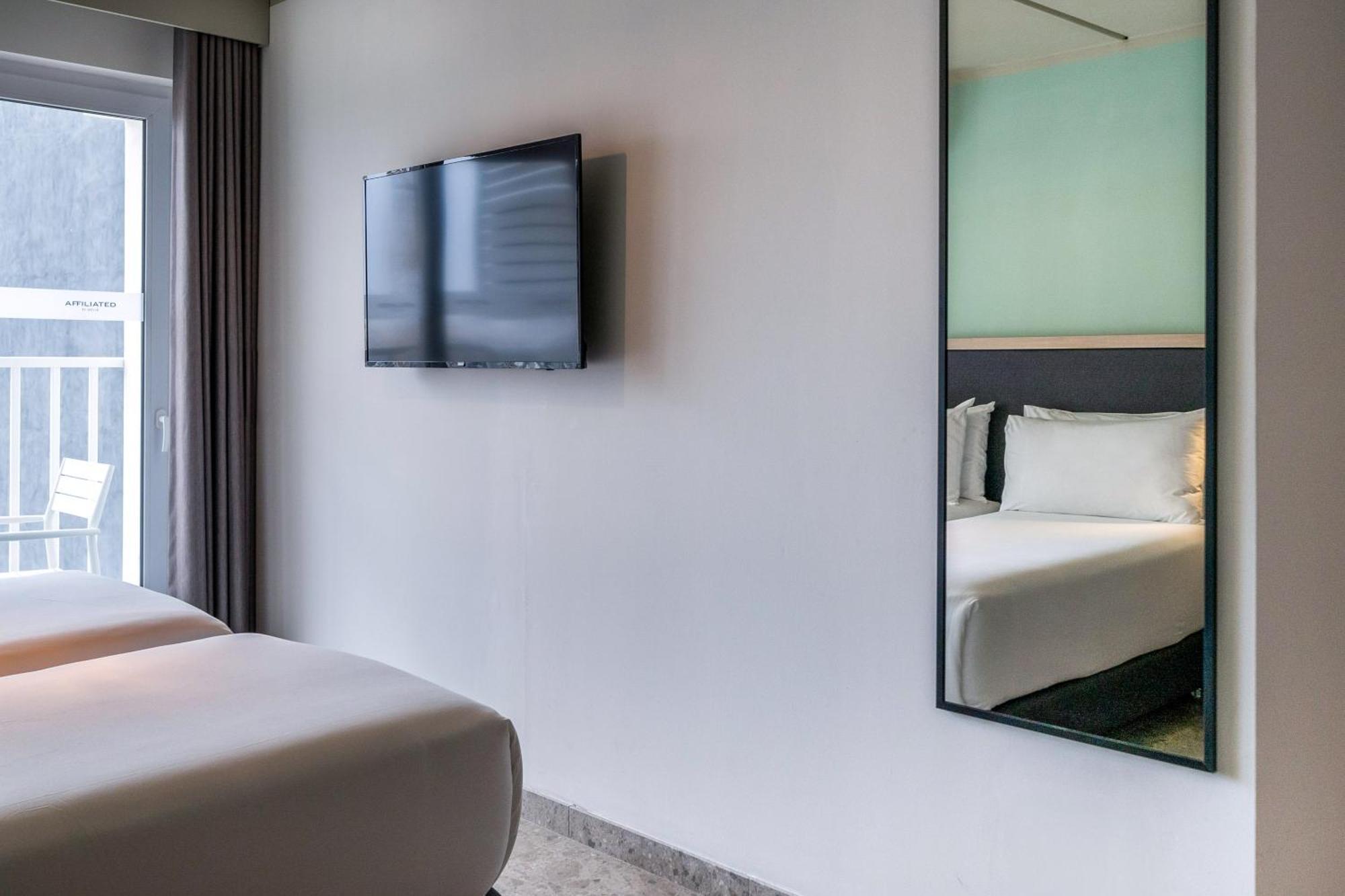 Hotel Scirocco St Julian'S, Affiliated By Melia سانت جوليان المظهر الخارجي الصورة