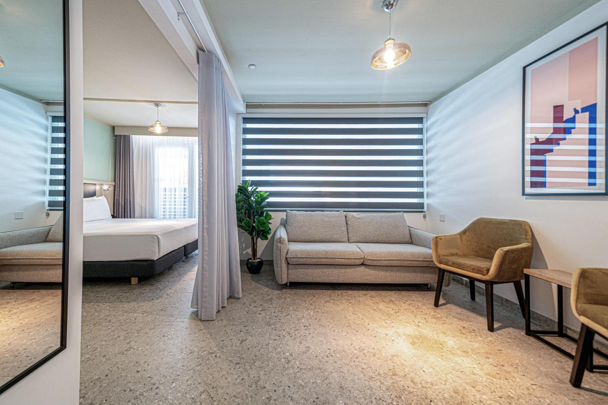 Hotel Scirocco St Julian'S, Affiliated By Melia سانت جوليان المظهر الخارجي الصورة